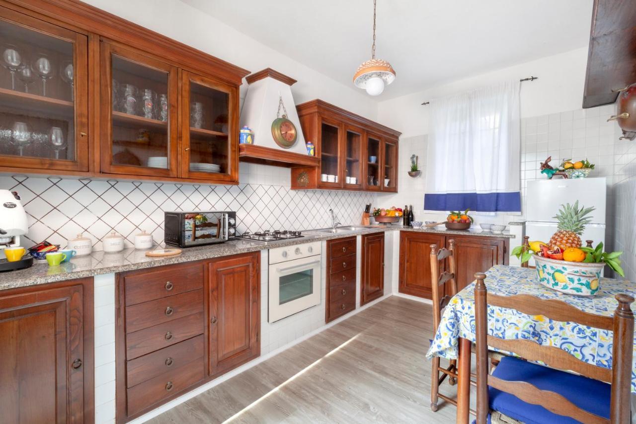 Estate4Home - Villa Luisa Play&Pool Сант-Агата-суи-Дуэ-Гольфи Экстерьер фото