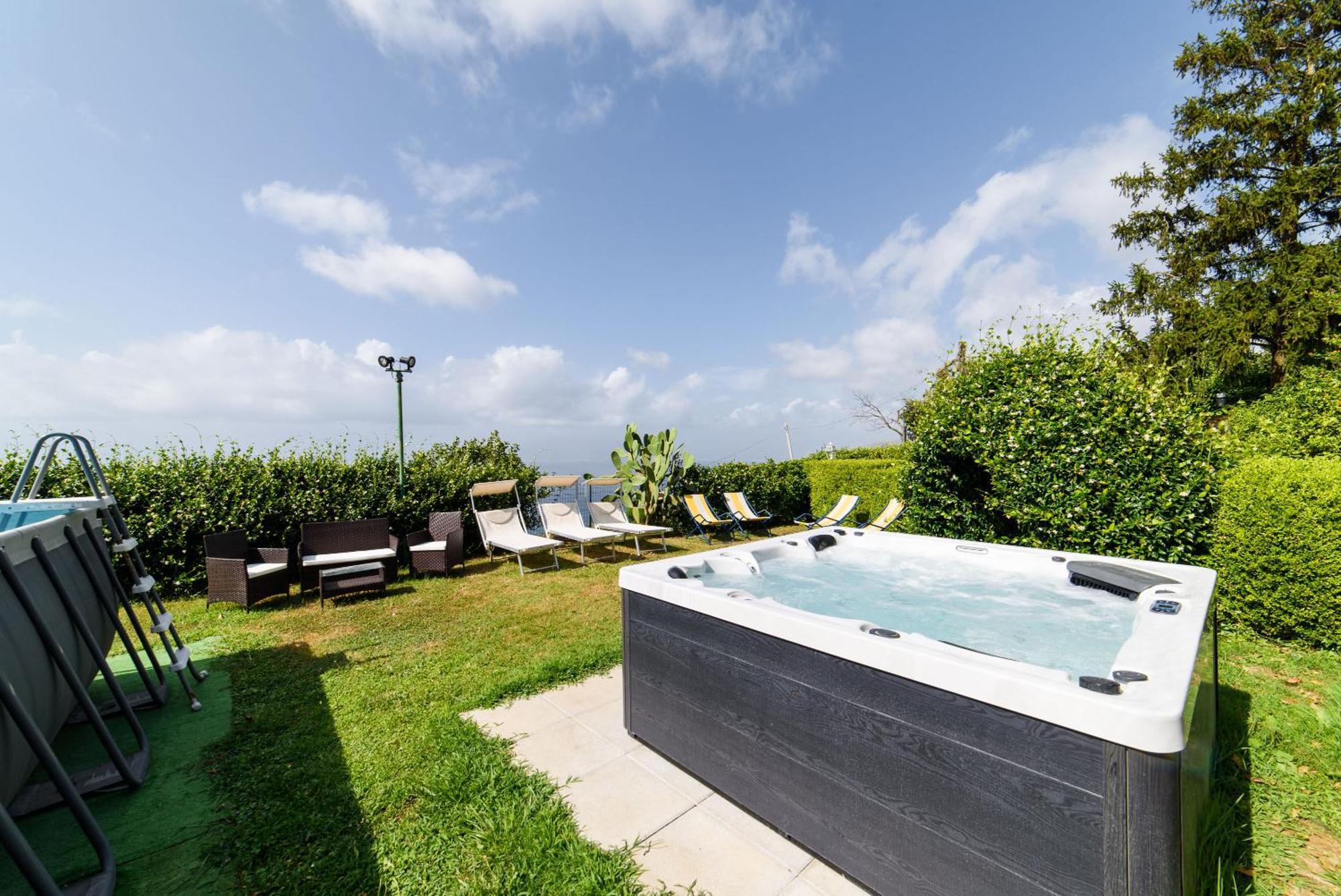 Estate4Home - Villa Luisa Play&Pool Сант-Агата-суи-Дуэ-Гольфи Экстерьер фото